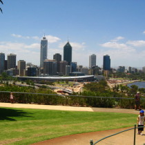 Blick vom Kings Park auf Perth